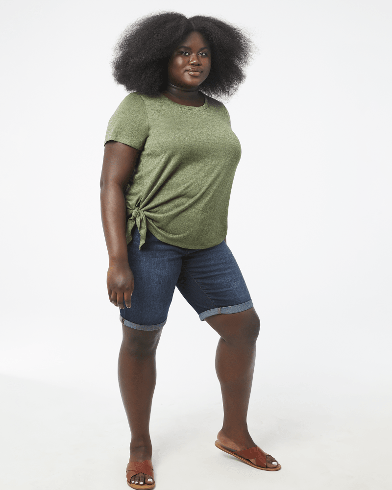Plus size model with rectangle body shape wearing Beverly Side-Knot Tee by Meri Skye | Dia&Co | dia_product_style_image_id:157088